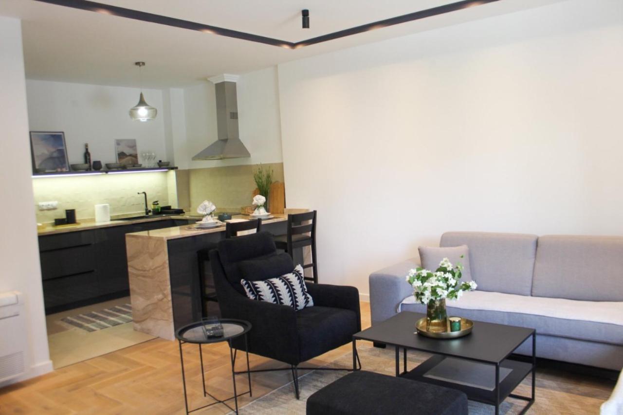 Soho Apartman トレビニエ エクステリア 写真