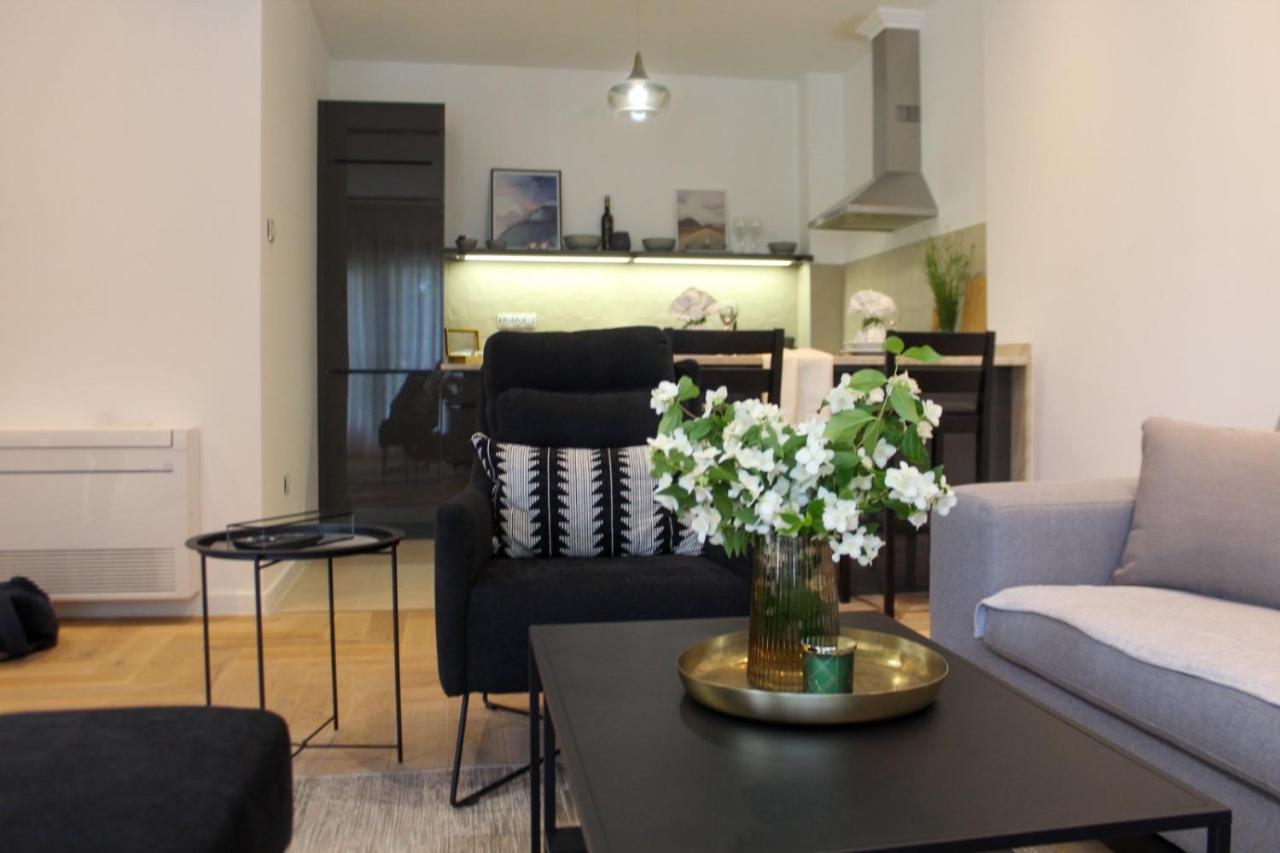 Soho Apartman トレビニエ エクステリア 写真