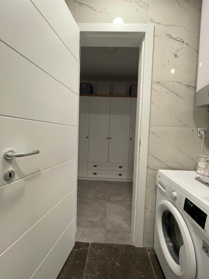 Soho Apartman トレビニエ エクステリア 写真